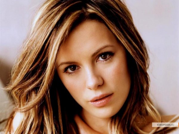 kinopoisk.ru Kate Beckinsale 484196 1024[1]