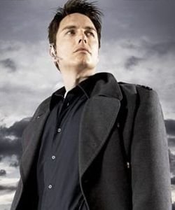 Jack Harkness(простите не помню имя актера-какой позор!!!!!!!)