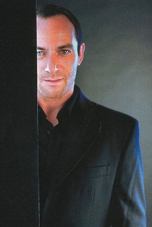 Jason Isaacs