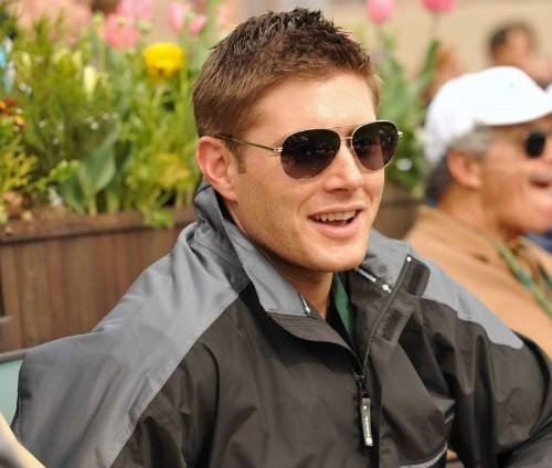 jensen ackles supernatural 4431758 500 424