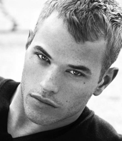 Kellan Lutz