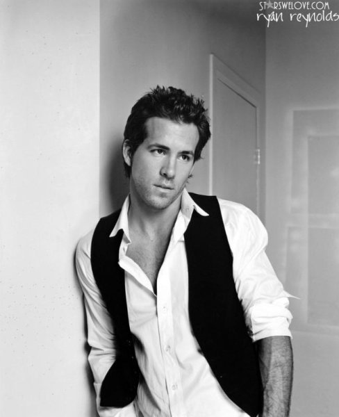 ryan reynolds003