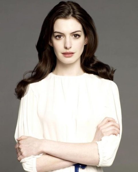 Anne Hathaway