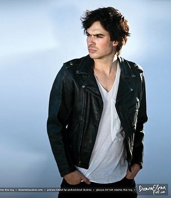 462623 ian somerhalder pic