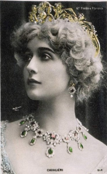 Lina Cavalieri