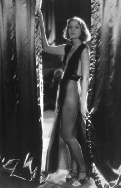 Greta Garbo in Mata Hari, 1931