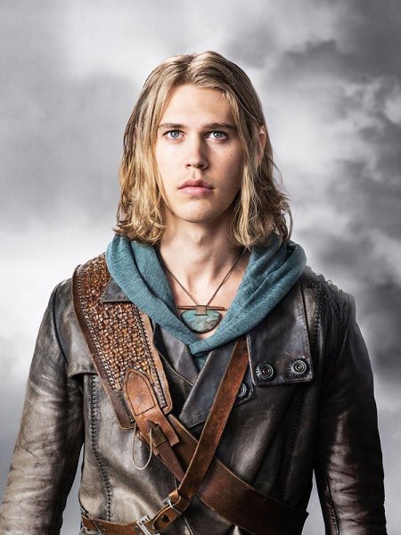 Уил Омсворд Шаннарович (сериал "The Shannara Chronicles")

C длинными волосами лучше.